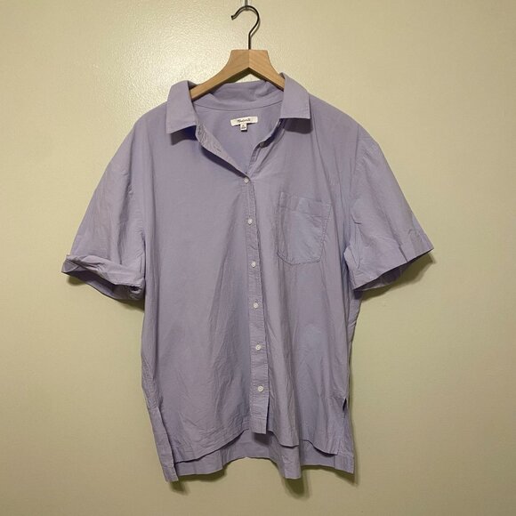 Signature Poplin Short-Sleeve Button-Down Shirt - Picture 5 of 9